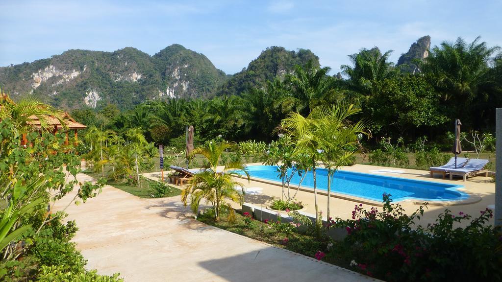 Khao Sok Jasmine Garden Resort - Sha Certified Khao Sok National Park Buitenkant foto